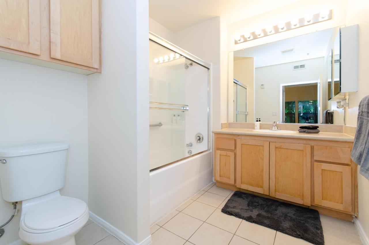 Located Perfectly 2 Bedroom Downtown Los Angeles Лос-Анджелес Экстерьер фото